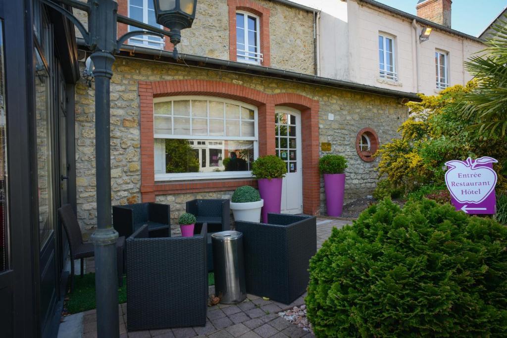 Logis Hotel Restaurant L'Auberge Normande Carentan Eksteriør bilde